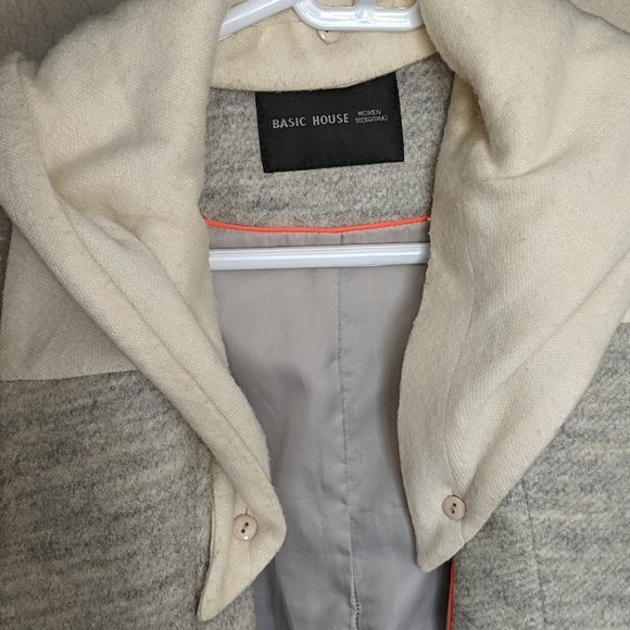 Oversized winter coat with 52% wool - Picture 2 of 5